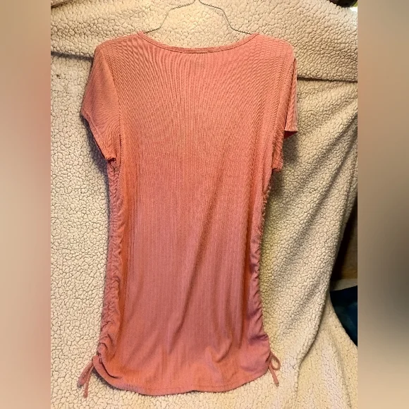 Women's "Soho Girls" Brand, XL, pink, ruched sides shirt - Picture 5 of 5